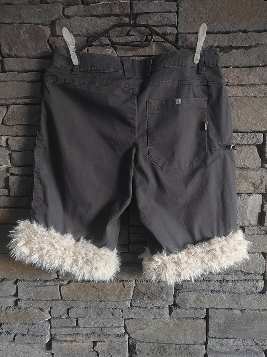 luffy short dark brown large fit handmade with faux fur back – Wal & Yfful K001