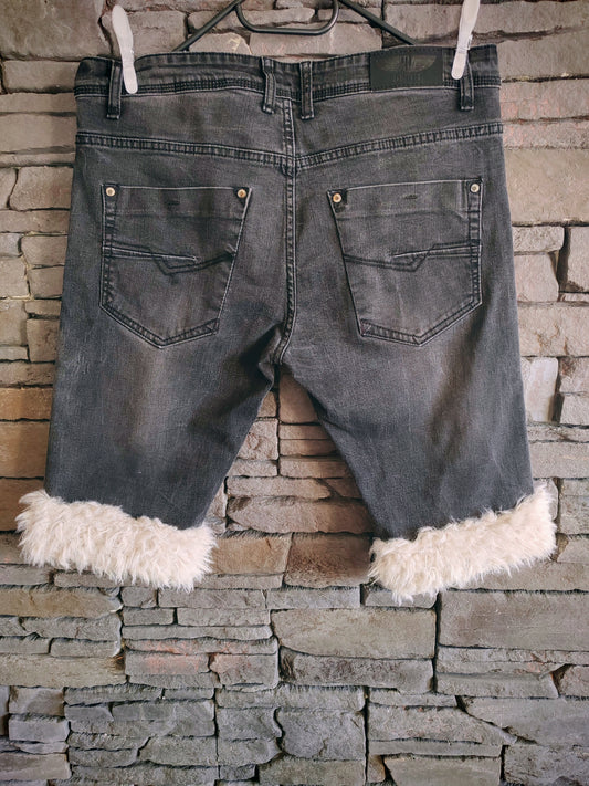 luffy short man black semi wide handmade with faux fur back – Wal & Yfful A014