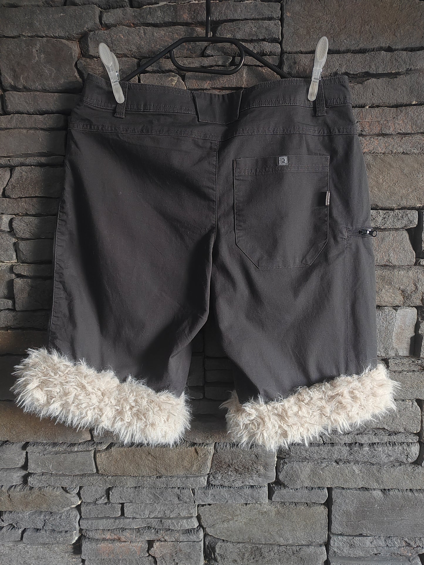 luffy short dark brown large fit handmade with faux fur back – Wal & Yfful K001