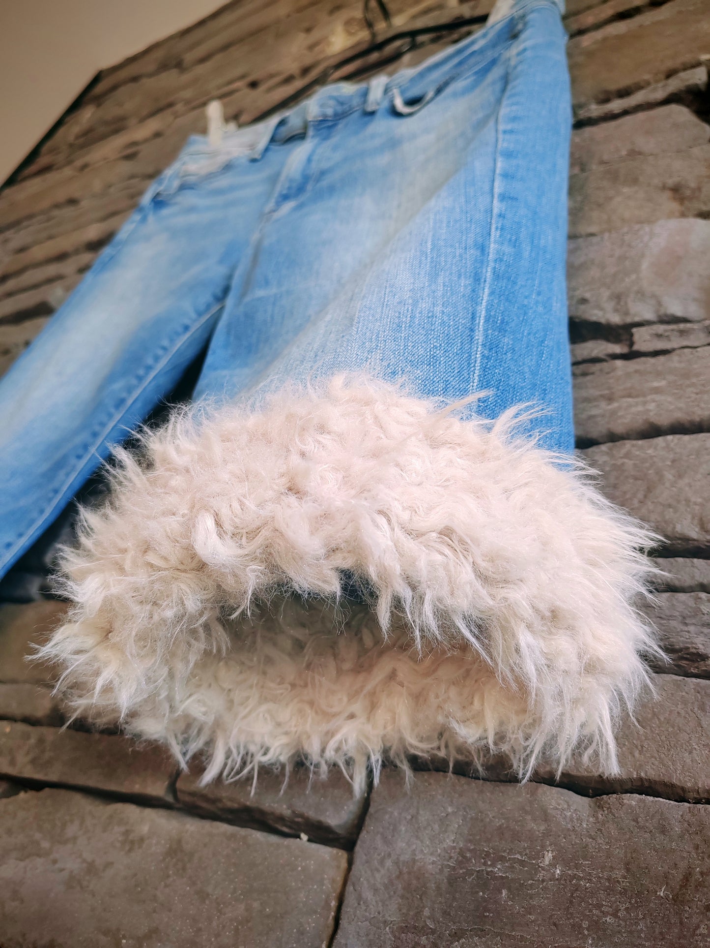 luffy short slim fit blue denim man handmade with faux fur front – Wal & Yfful C016