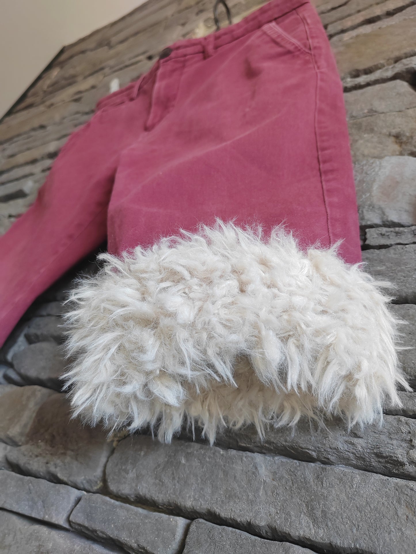 luffy short bordeaux slim fit handmade with faux fur front – Wal & Yfful C020