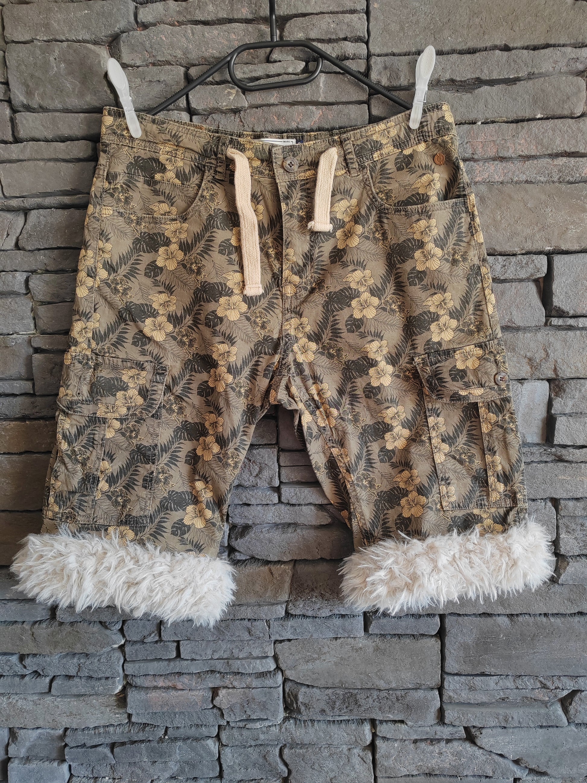 luffy short cargo brown camo short man handmade with faux fur upcycled – Wal & Yfful C010