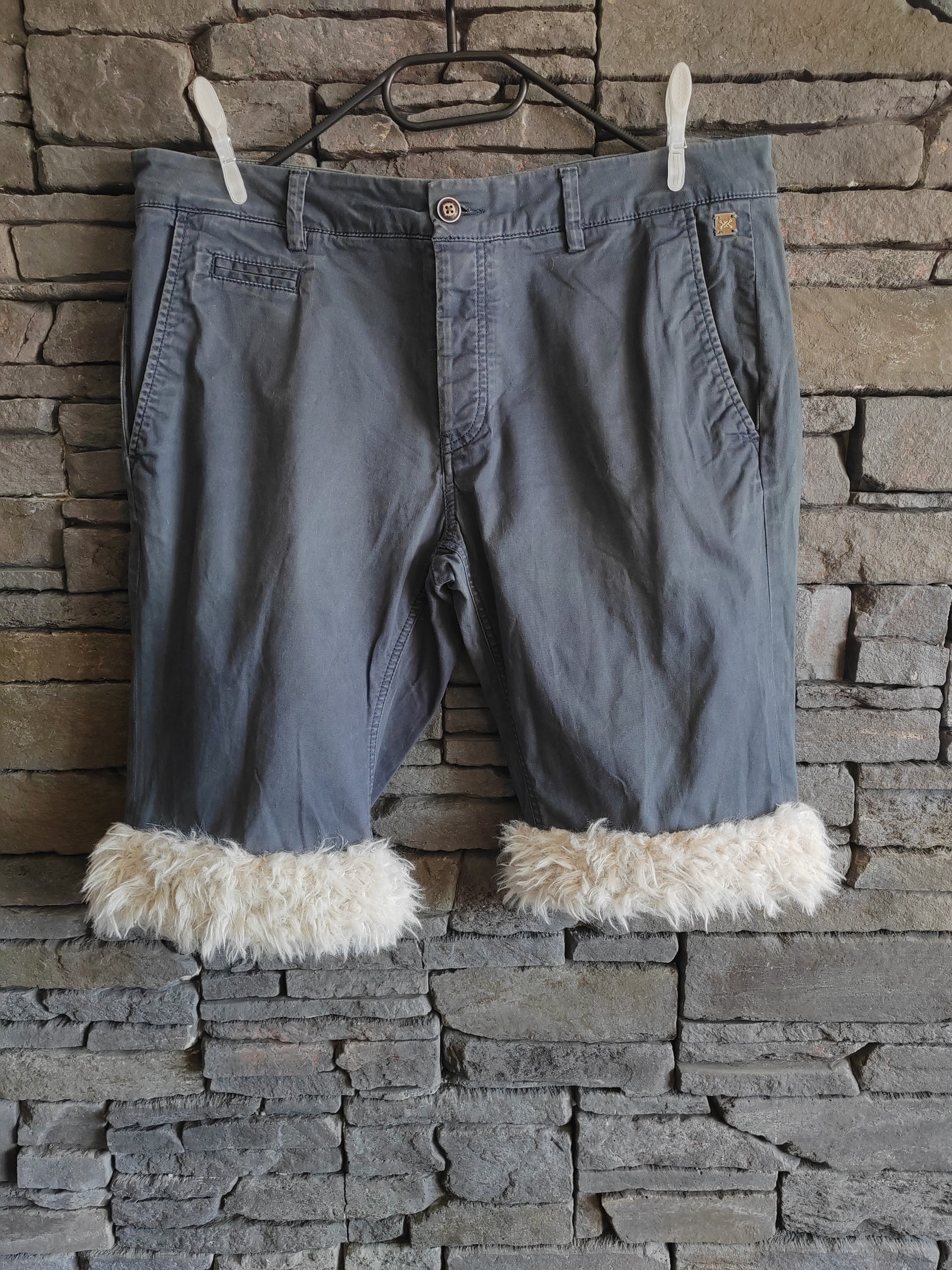 luffy short grey semi-large fit handmade with faux fur – Wal & Yfful D006