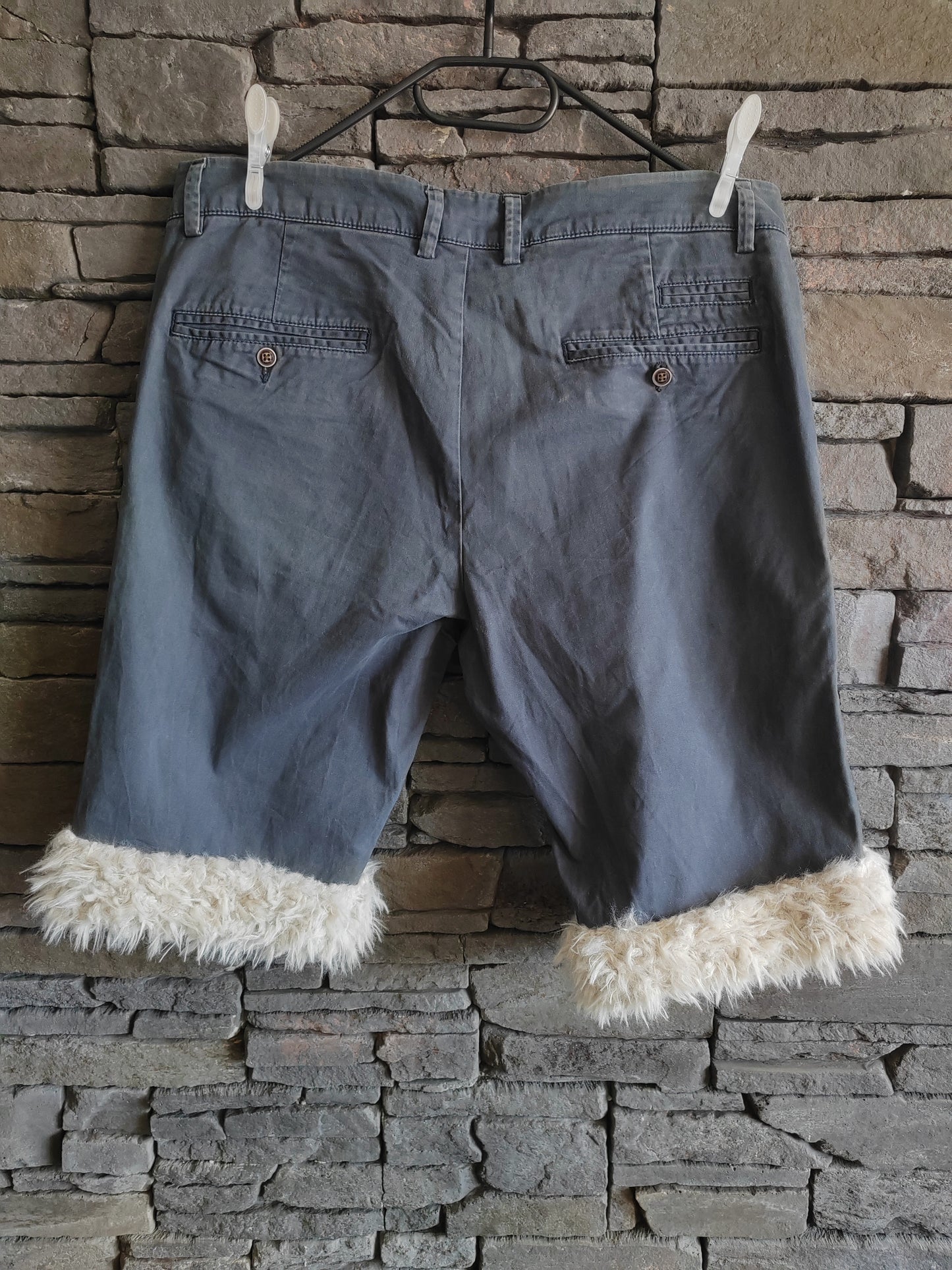 luffy short grey semi-large fit handmade with faux fur back – Wal & Yfful D006