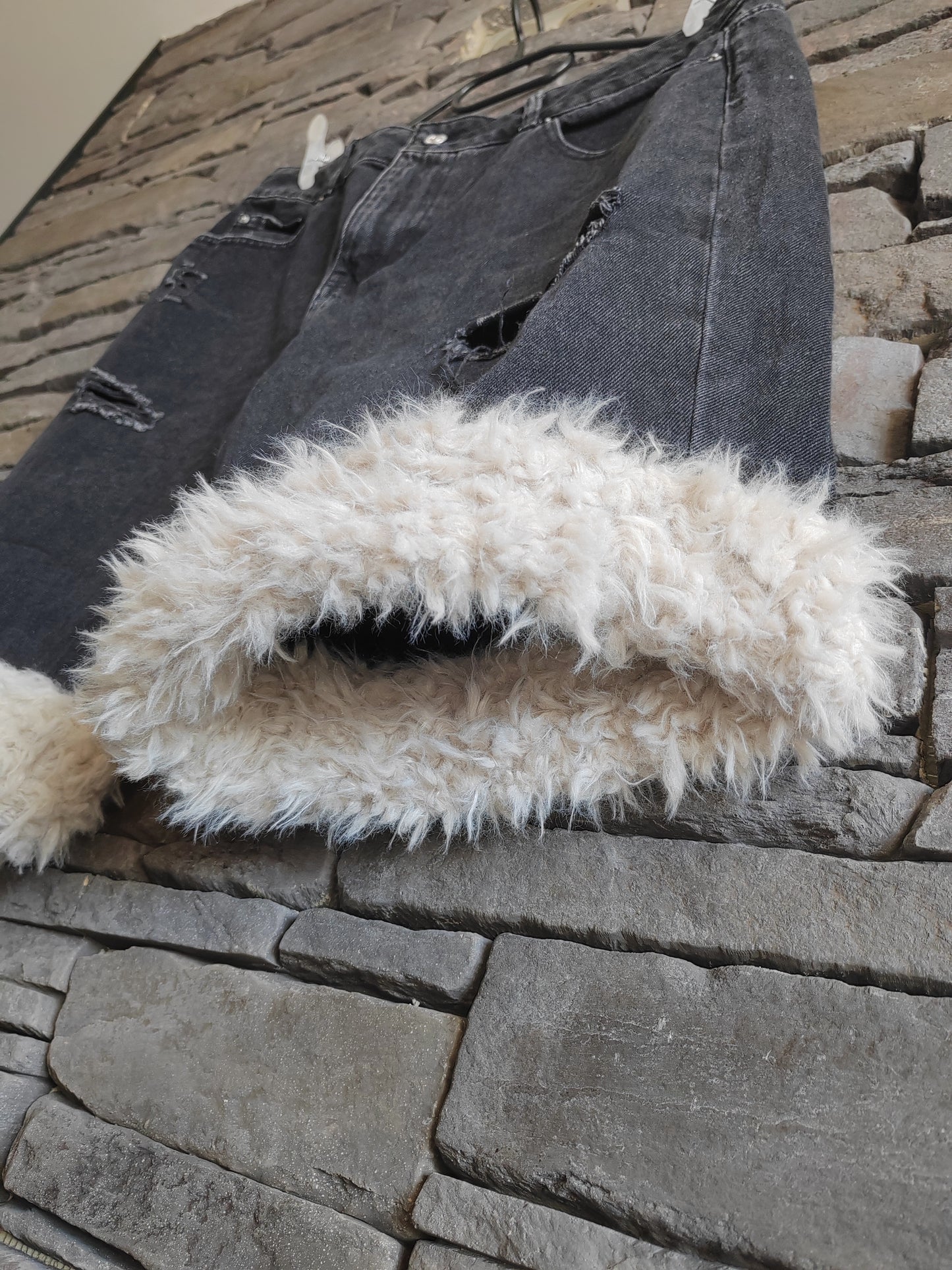 luffy short black wide fit handmade with faux fur front – Wal & Yfful D002