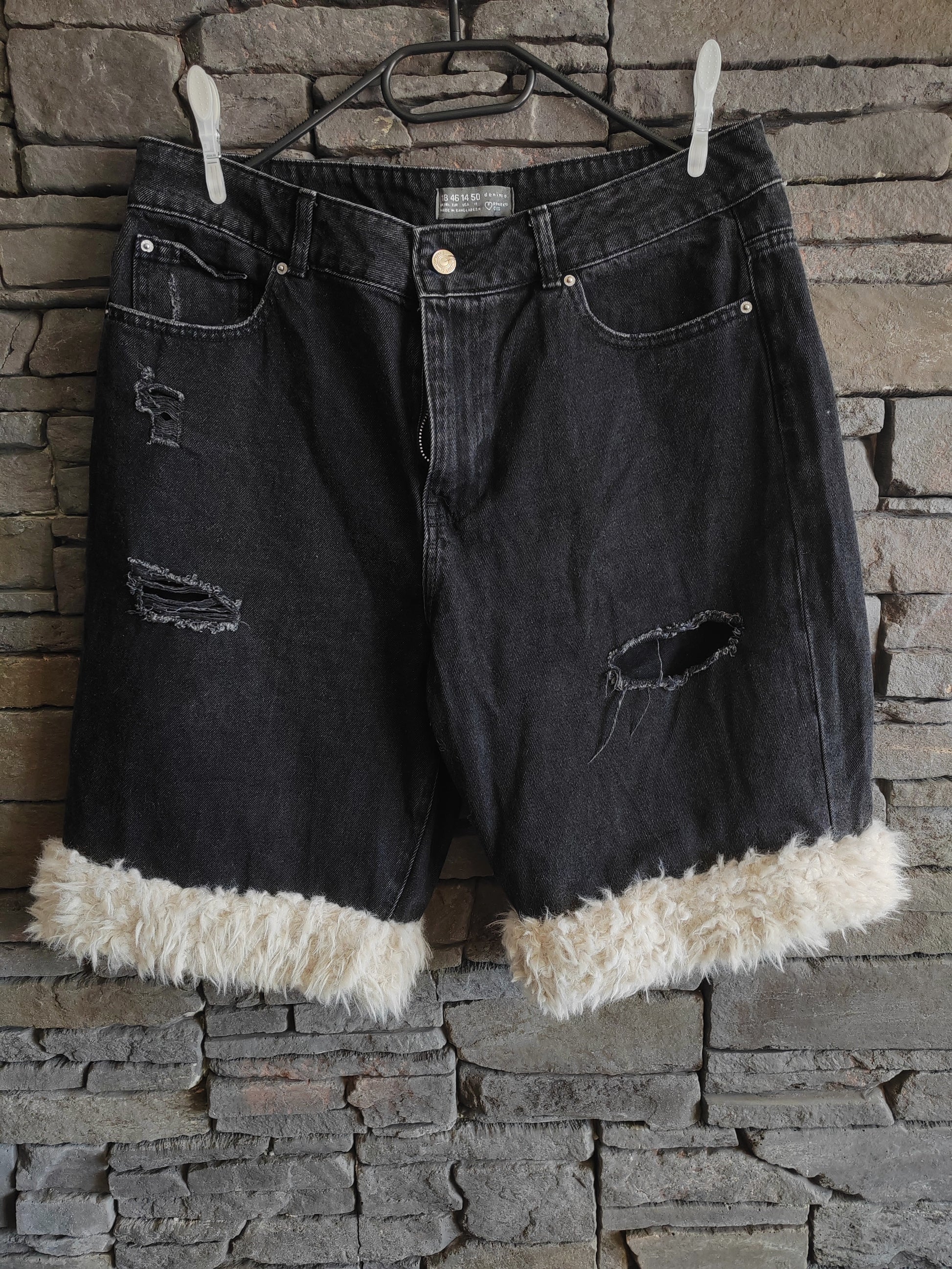 luffy short black wide fit handmade with faux fur – Wal & Yfful D002