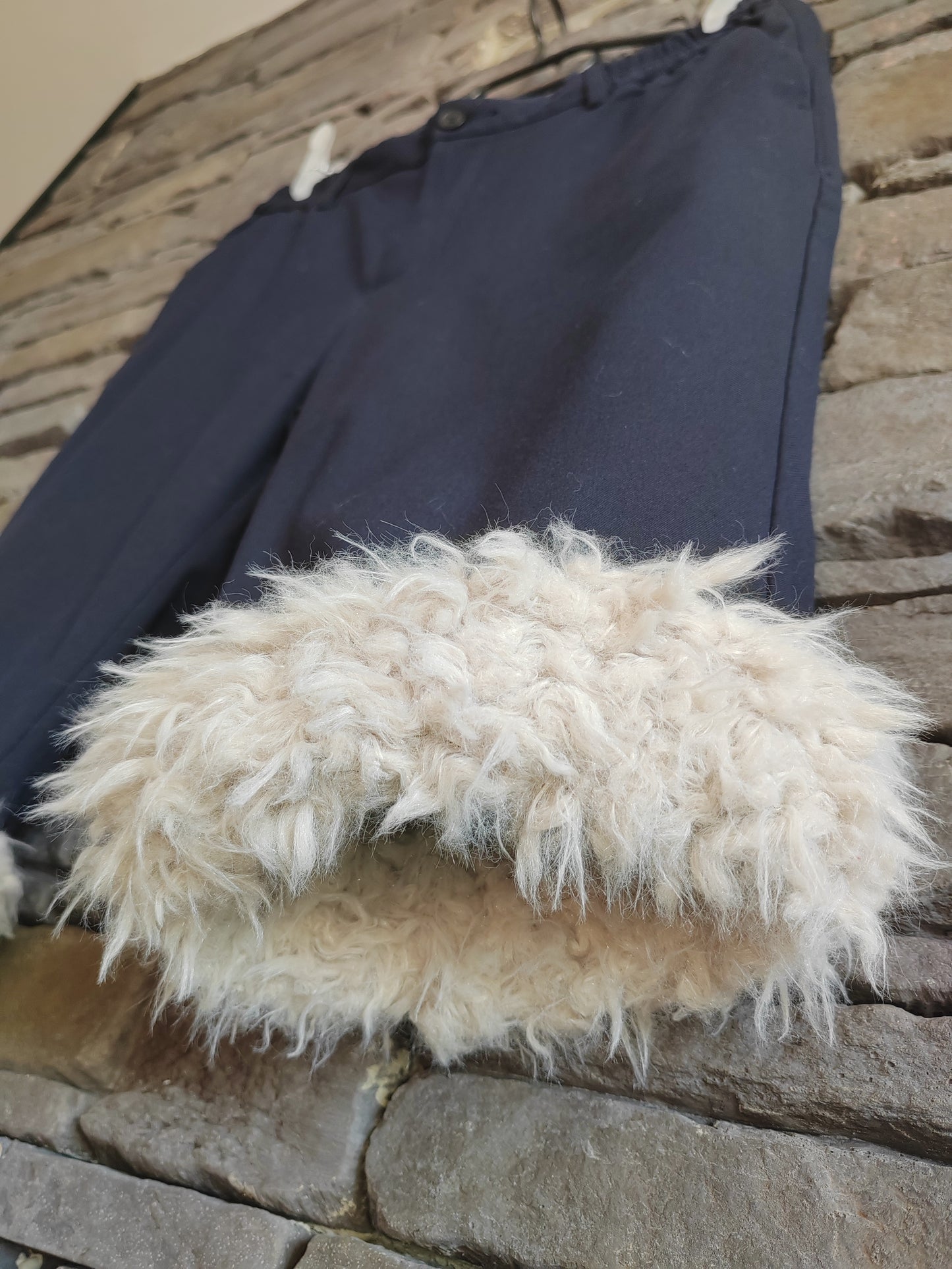 luffy short semi wide navy man handmade faux fur jules upcycled front – Wal & Yfful C009