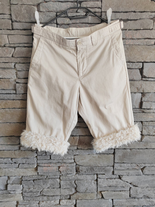 Short ’KING FUR’ Beige – Upcyclé à la main | Wal & Yfful® C001