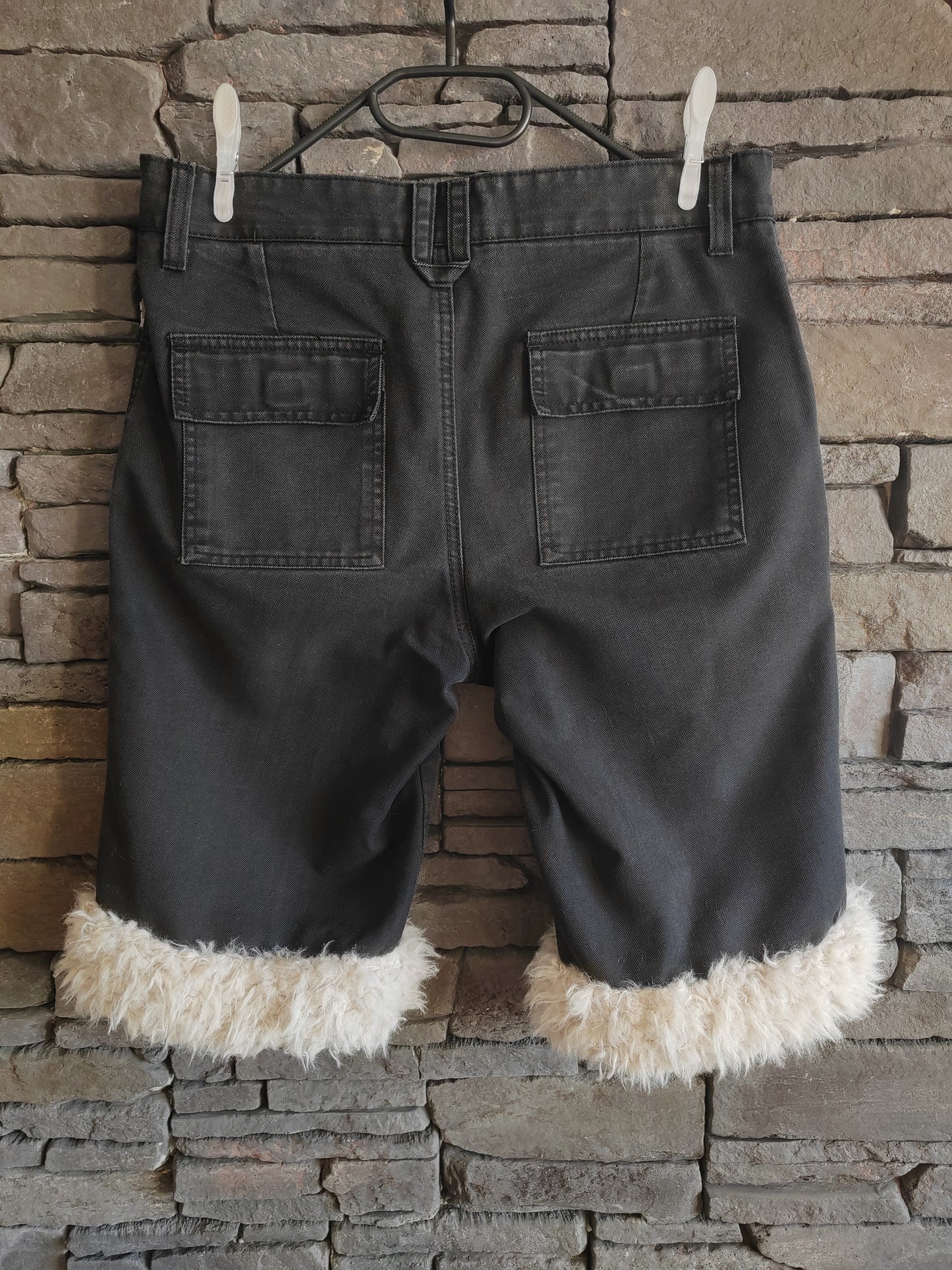 luffy short black pale wide fit man handmade with faux fur celio back – Wal & Yfful C013