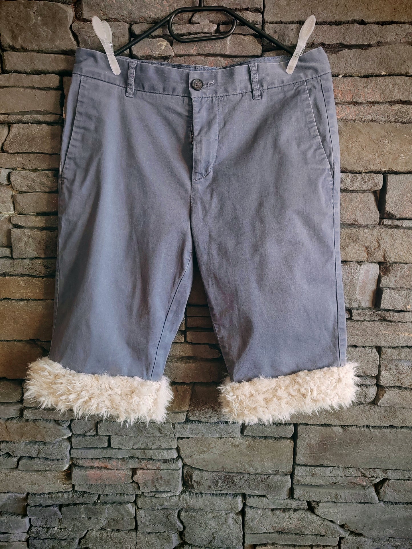 luffy short grey slim fit handmade with faux fur – Wal & Yfful C018