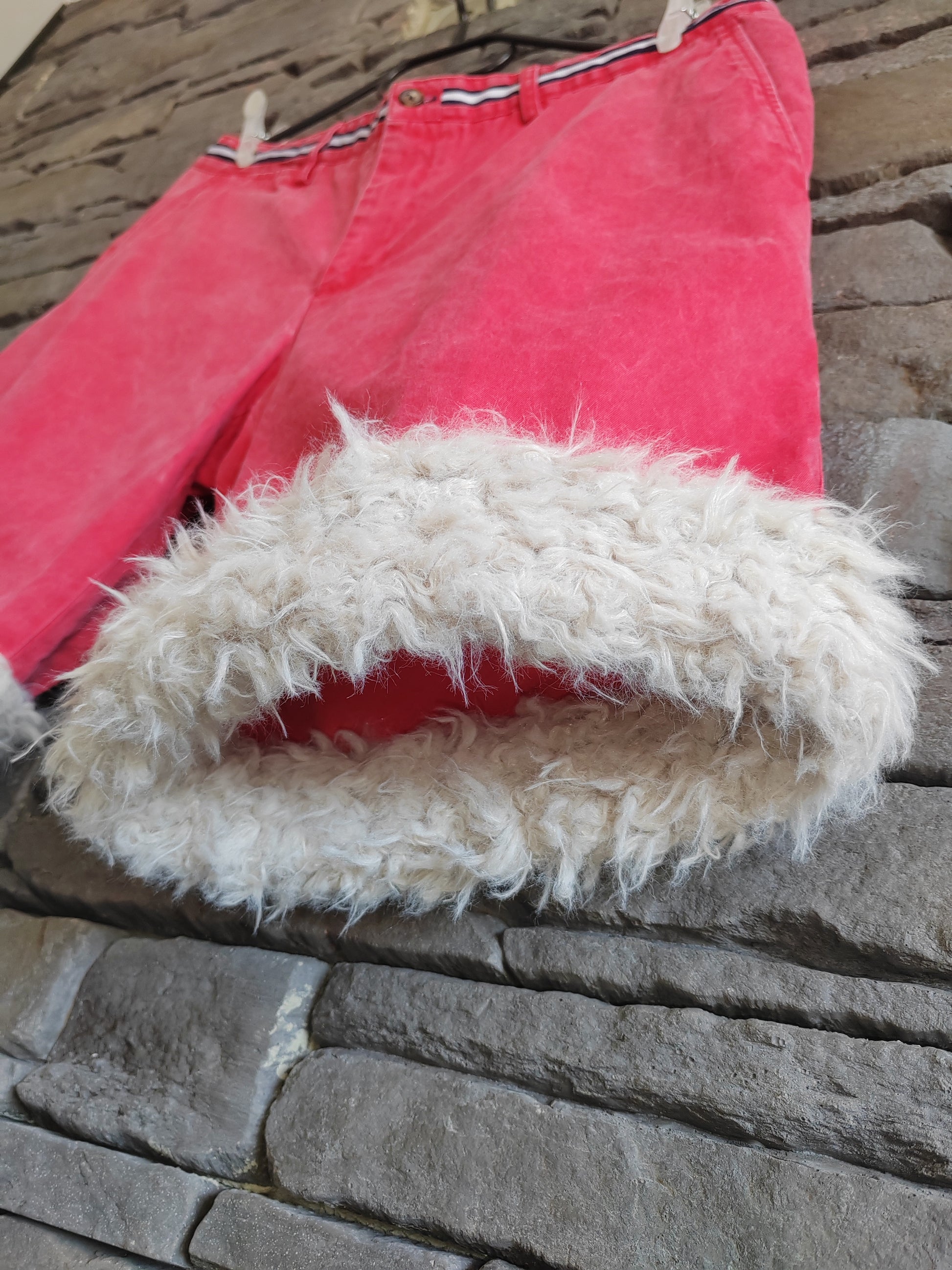 Luffy short men's pale red semi-loose fit handmade with faux fur front – Wal & Yfful A002