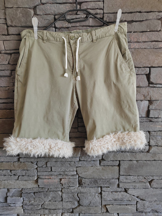 Luffy short men's light khaki semi-loose stretch fit handmade with faux fur – Wal & Yfful A003