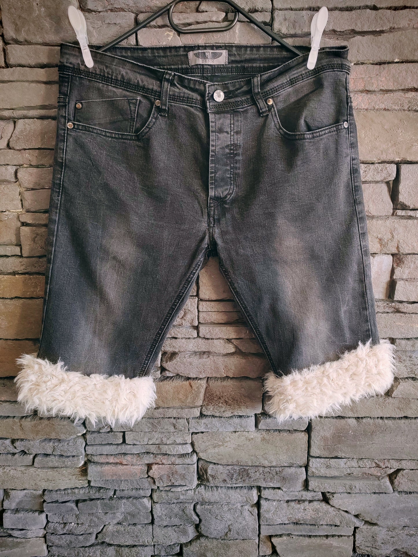 luffy short man black semi wide handmade with faux fur – Wal & Yfful A014