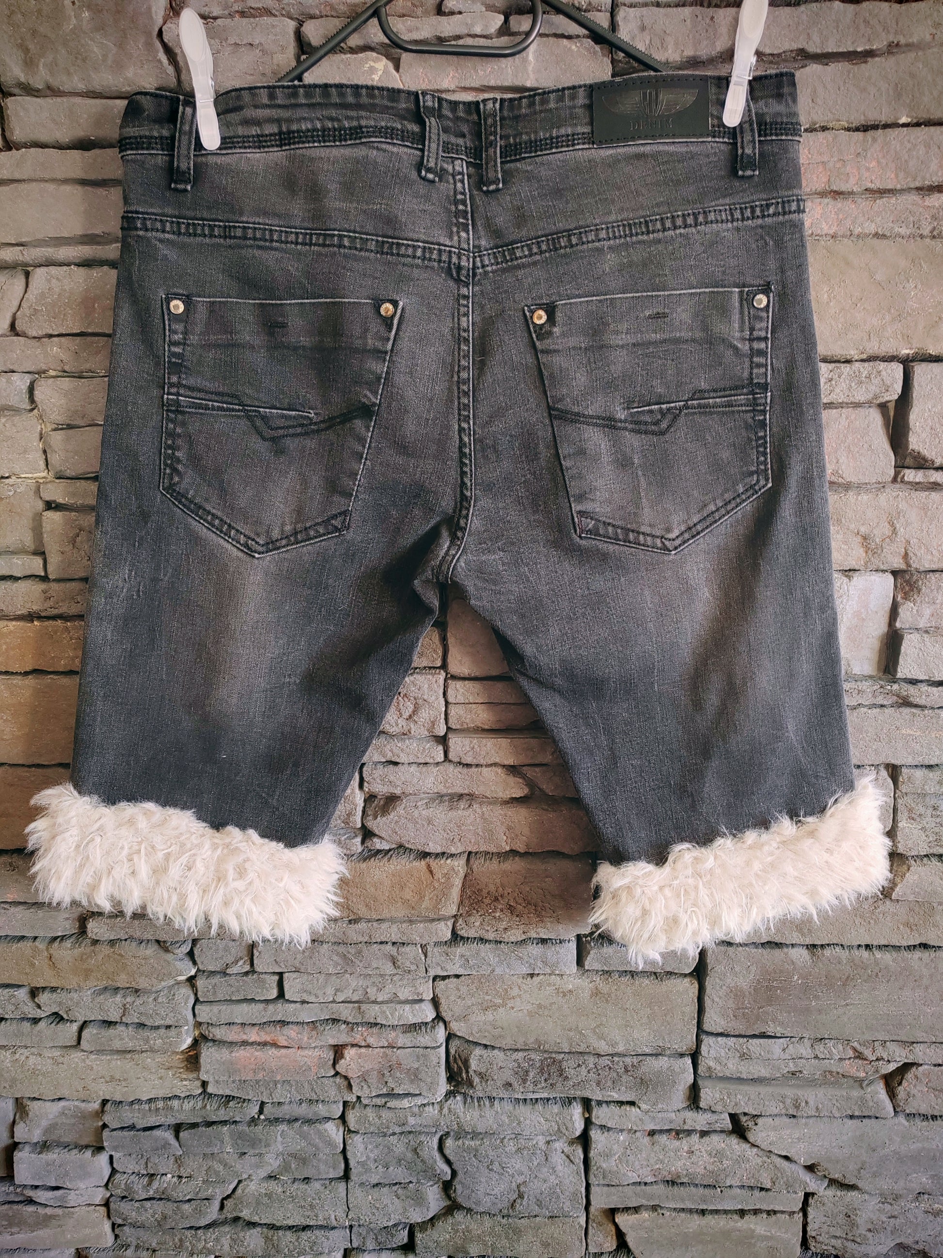 luffy short man black semi wide handmade with faux fur back – Wal & Yfful A014